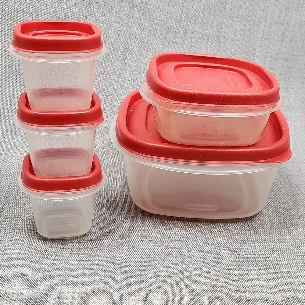Rubbermaid Red Square Easy Find Replacement Storage Containers - Picture 2 of 6